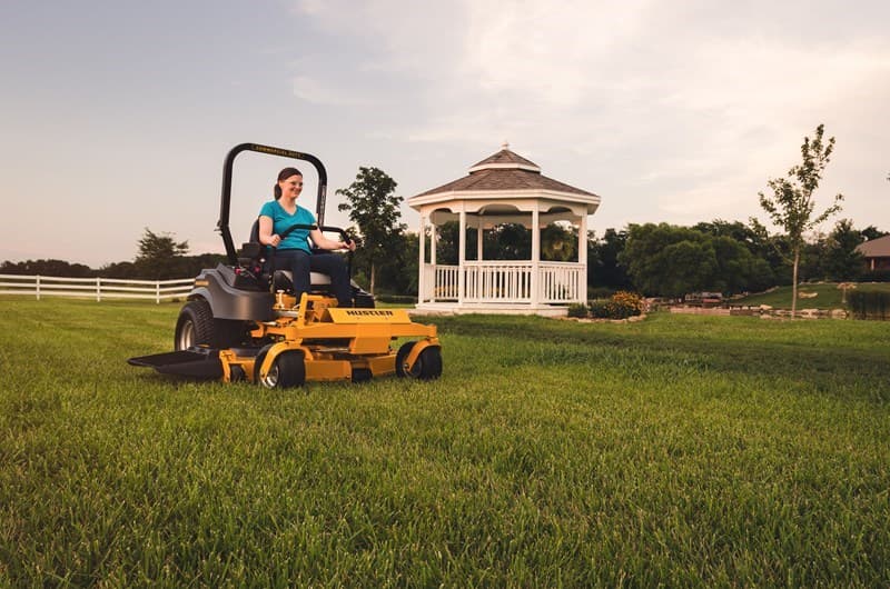 Image of Hustler FasTrak SDX Image 1