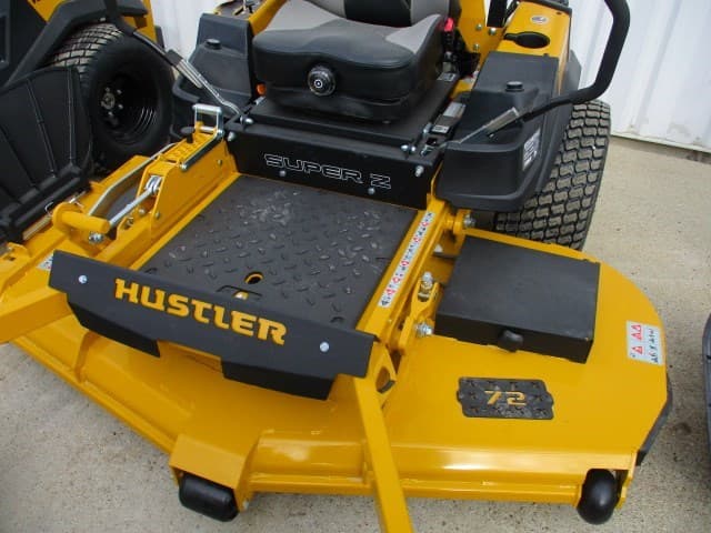 Image of Hustler Super Z equipment image 3