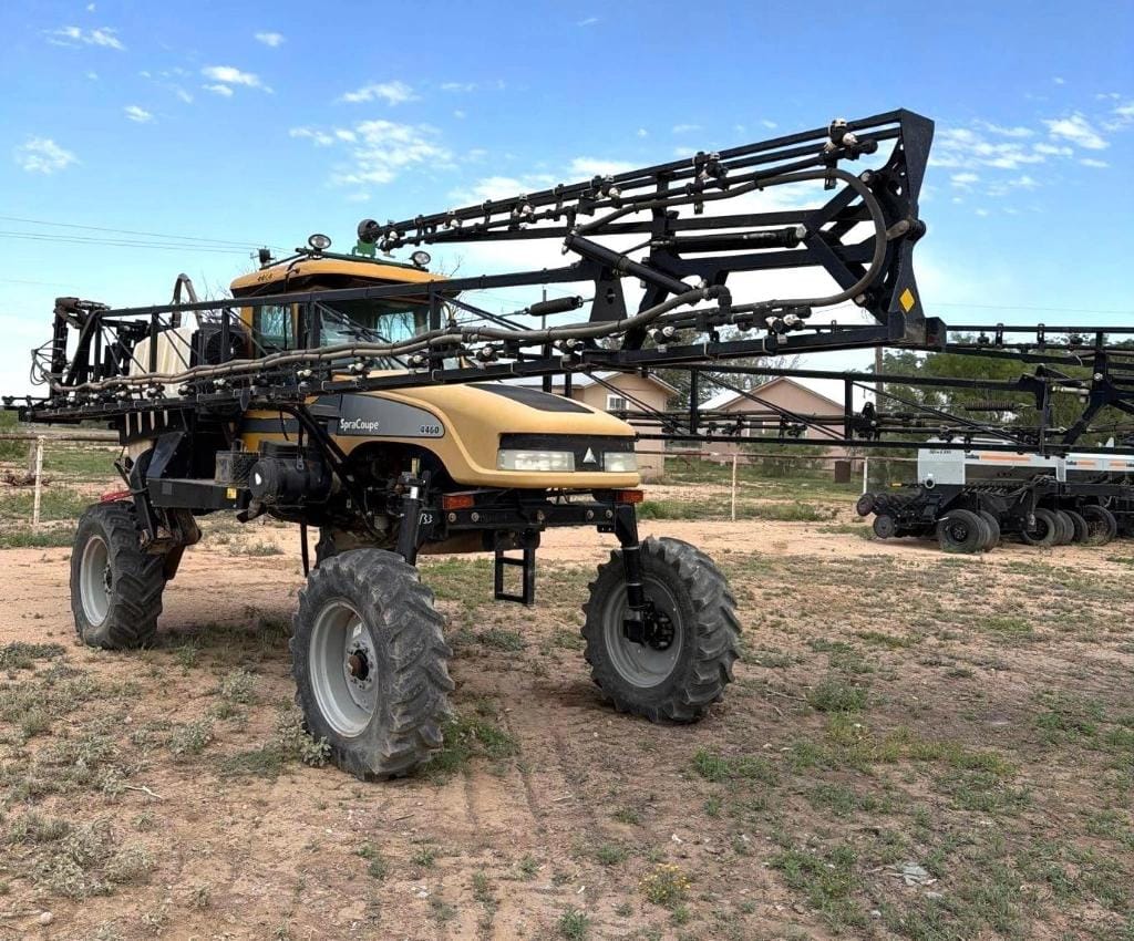 Spra-Coupe 4460 Equipment Image0