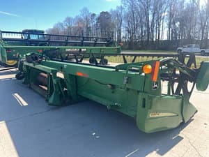 John Deere 925D Image