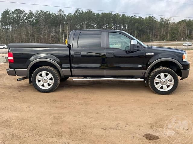 Image of Ford F-150 equipment image 3