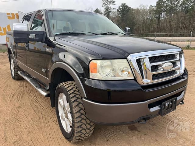 Image of Ford F-150 equipment image 2