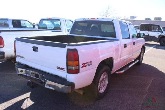 Image of GMC 1500 equipment image 2