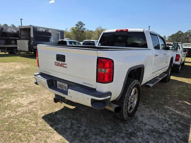 Image of GMC 2500 equipment image 3