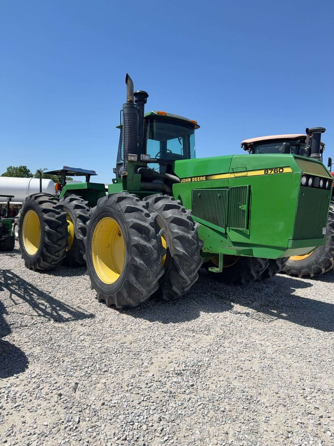 Image of John Deere 8760 Primary image