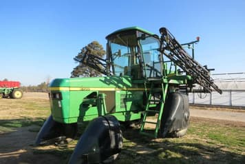 Main image John Deere 6700