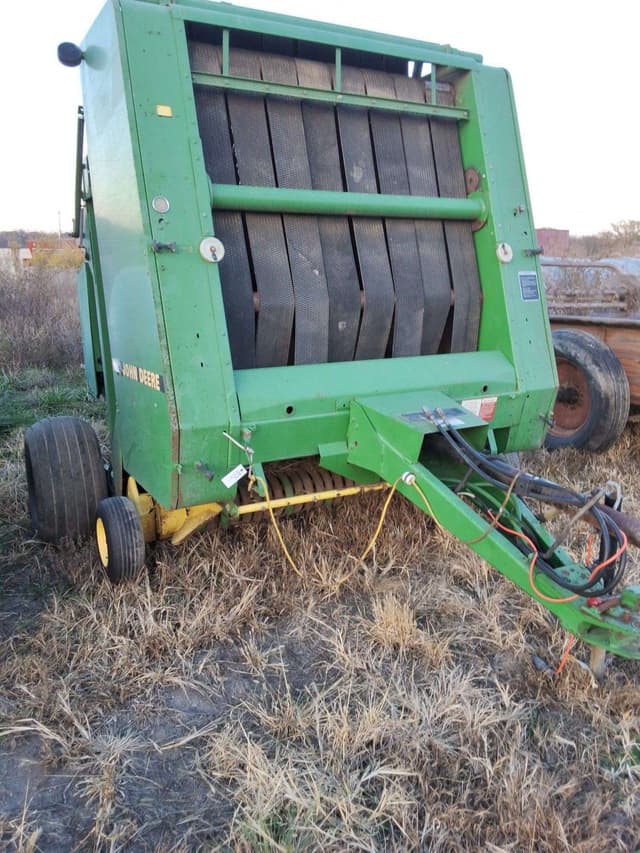 Image of John Deere 535 equipment image 2