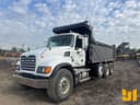 2003 Mack CV713 Image