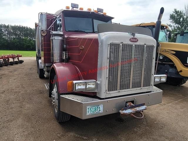 Image of Peterbilt 378 equipment image 2