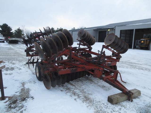 Image of International Harvester 475 Primary image