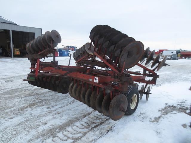 Image of International Harvester 475 equipment image 2