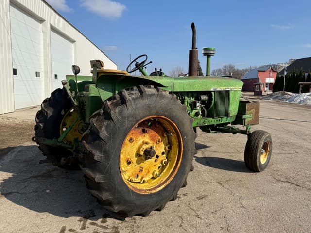 Image of John Deere 4020 equipment image 1