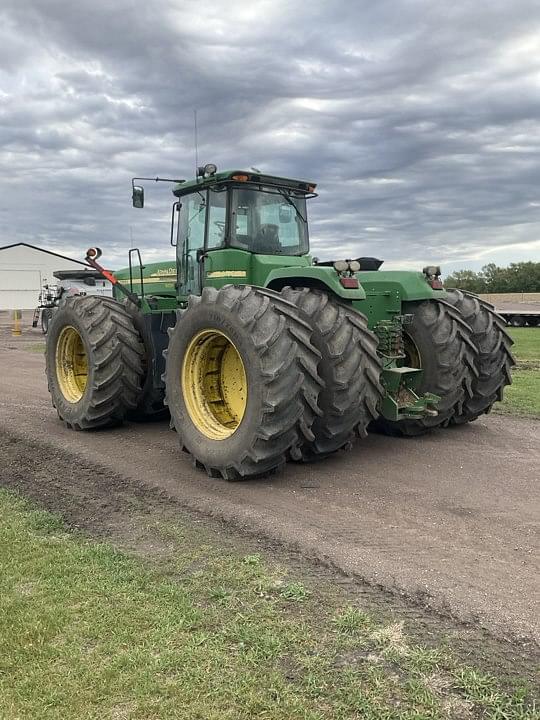 Image of John Deere 9320 equipment image 2