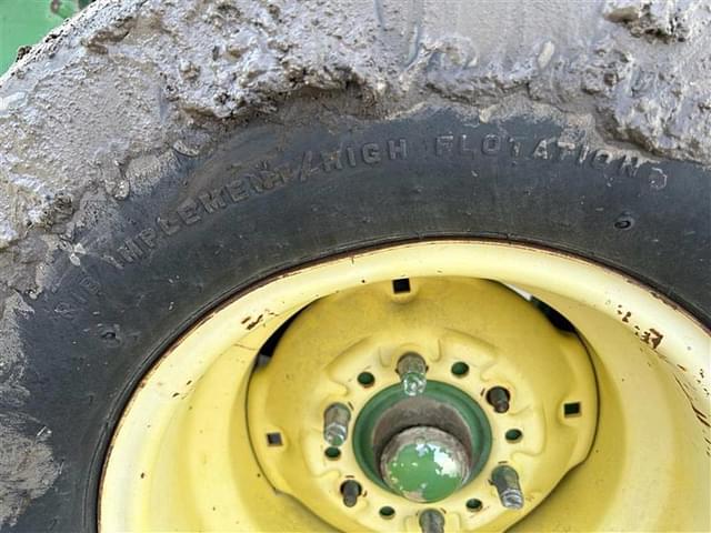 Image of John Deere 566 equipment image 4
