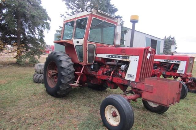 Image of International Harvester 806 equipment image 1