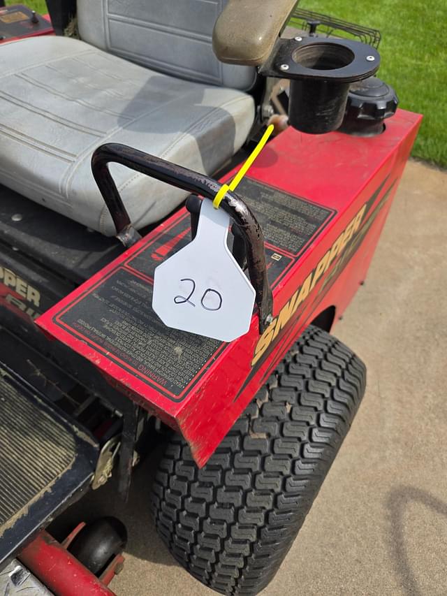 Image of Snapper Z Rider equipment image 4