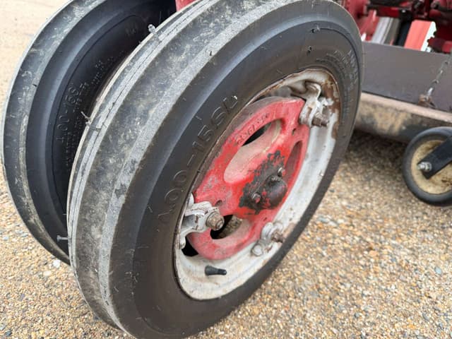 Image of Farmall Super C equipment image 3