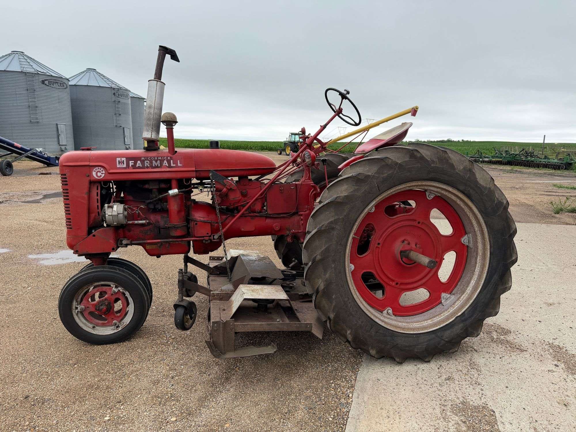 Farmall Super C Equipment Image0