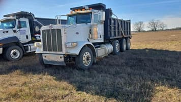 Main image Peterbilt 388