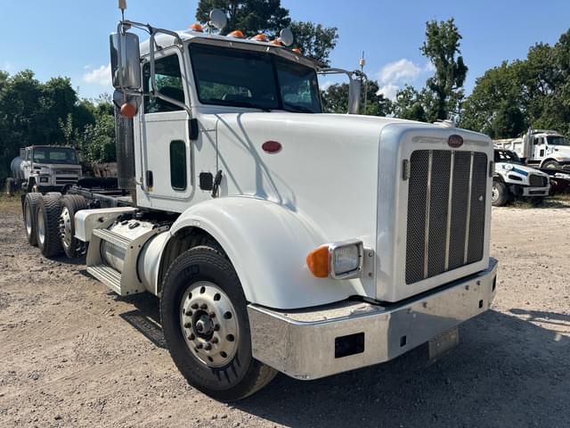 Image of Peterbilt 367 equipment image 2
