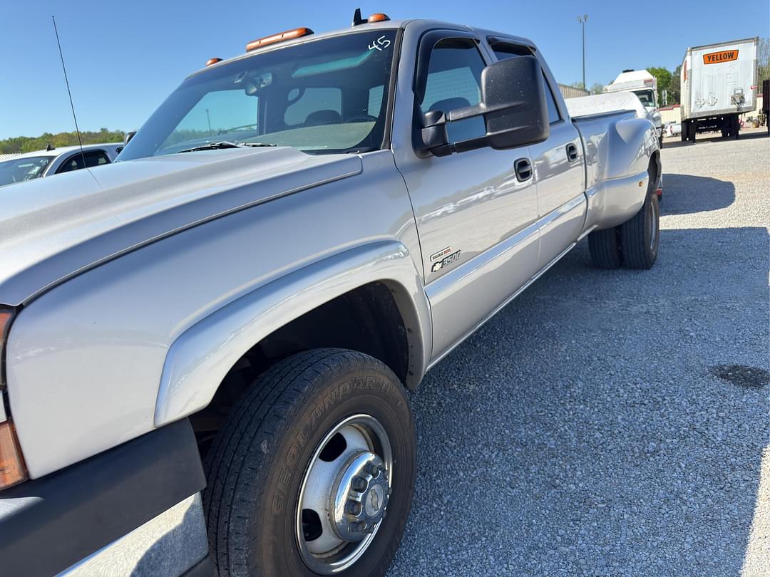 Image of Chevrolet 3500 Primary image