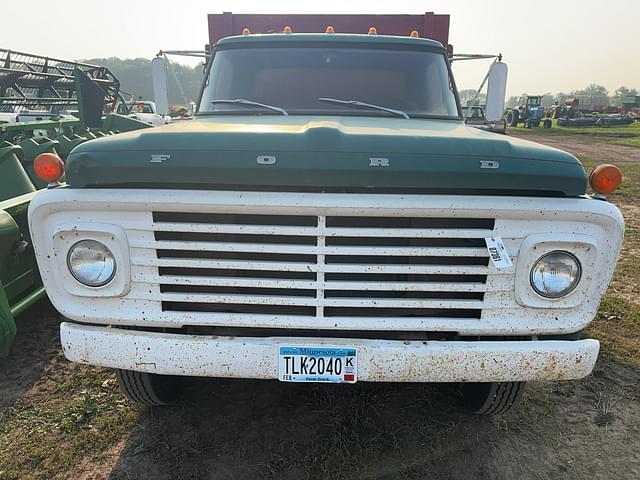 Image of Ford F-500 equipment image 2