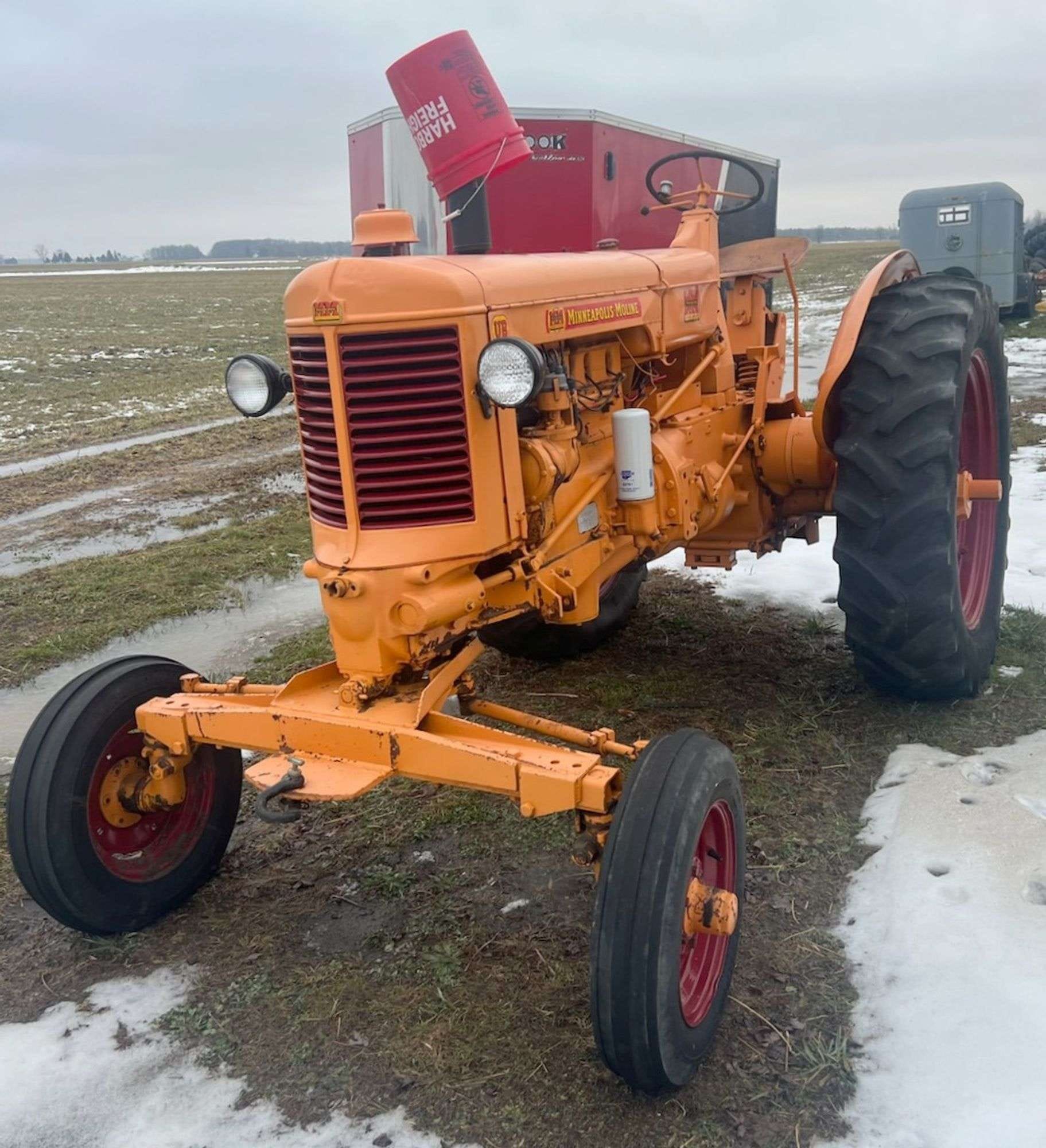 1953 Minneapolis-Moline UB Equipment Image0