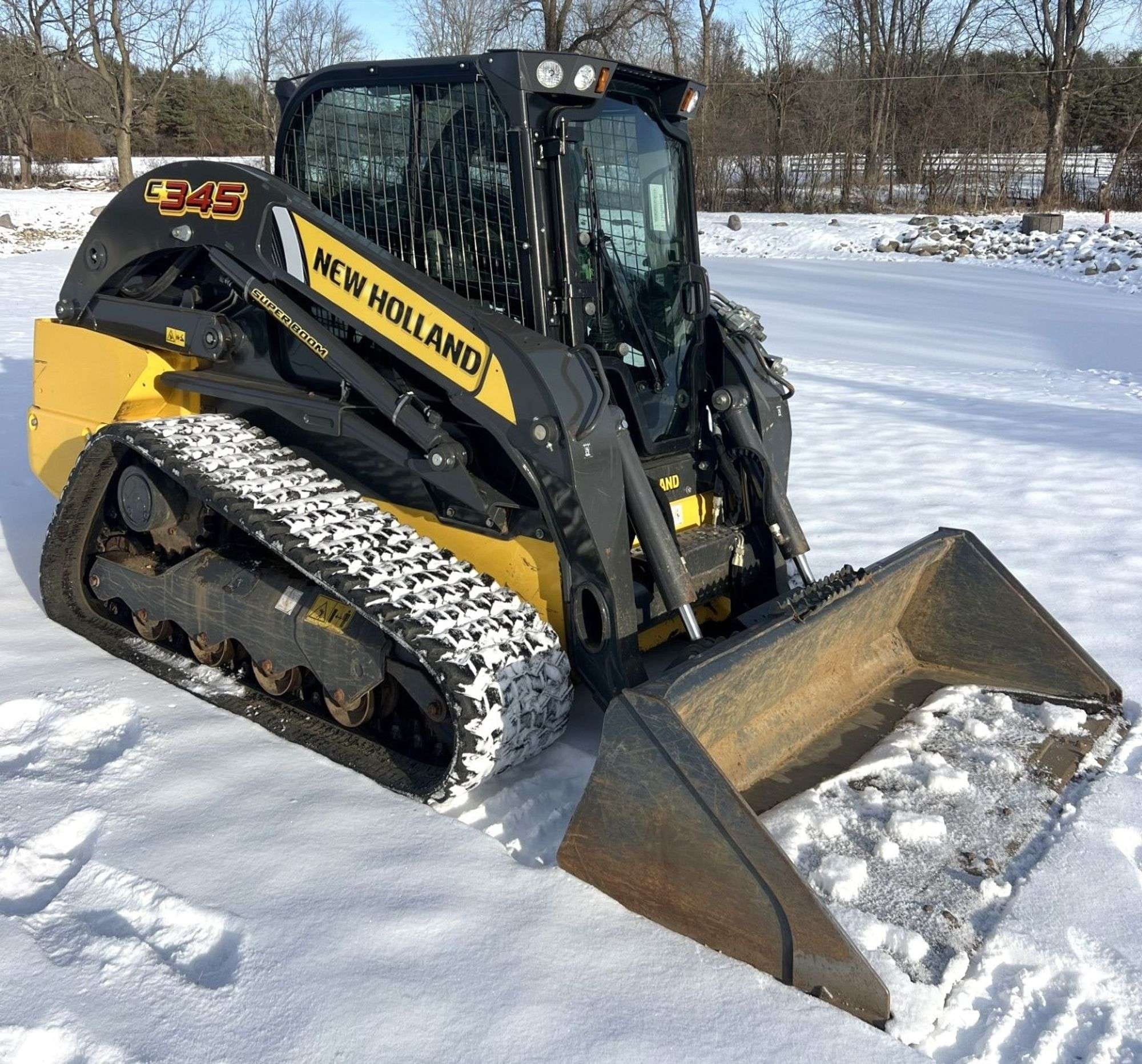 2023 New Holland C345 Equipment Image0