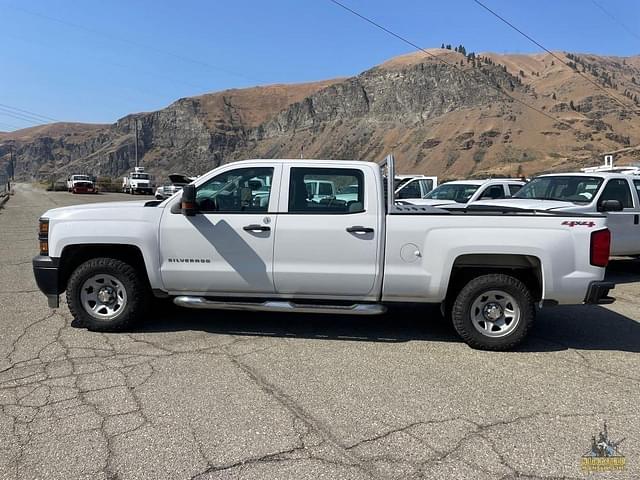 Image of Chevrolet Silverado equipment image 1