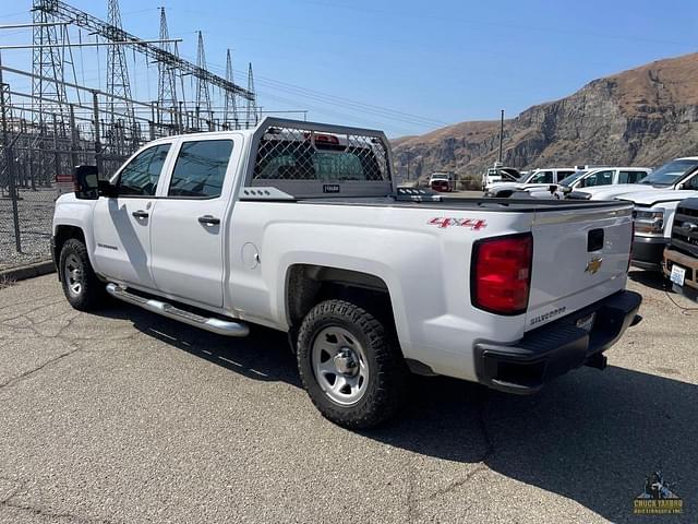 Image of Chevrolet Silverado equipment image 2