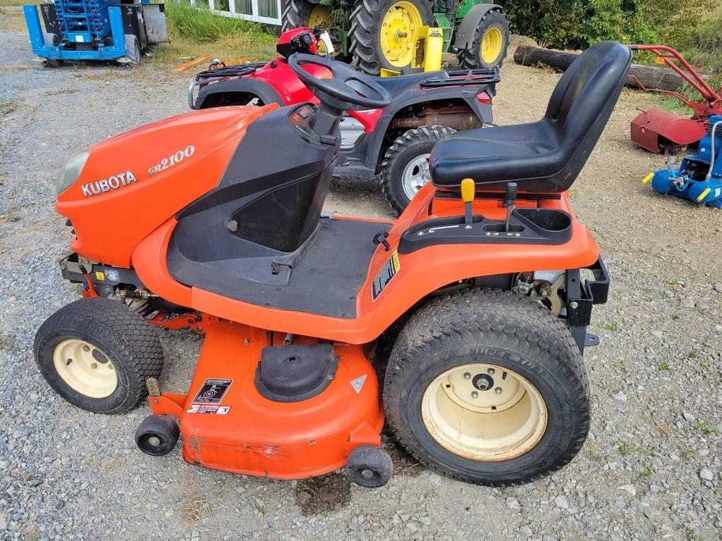 Image of Kubota GR2100 Primary image