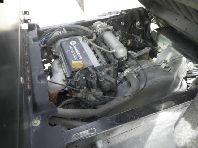 Image of John Deere Gator XUV 825i equipment image 4