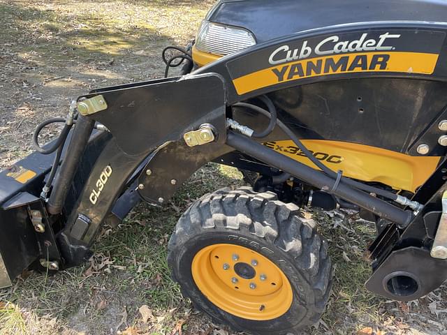 Image of Cub Cadet EX3200 equipment image 1