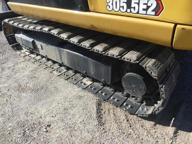 Image of Caterpillar 305.5E2 equipment image 3
