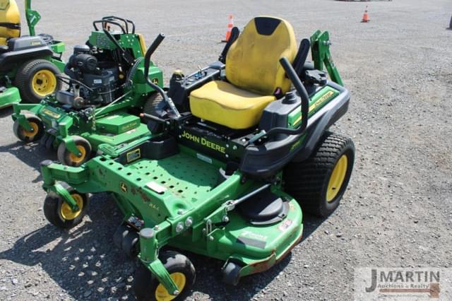 Image of John Deere Z915E equipment image 1