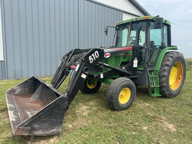 Image of John Deere 6400 equipment image 2