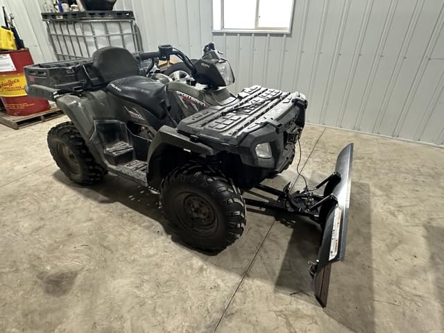 Image of Polaris Sportsman 500 equipment image 1