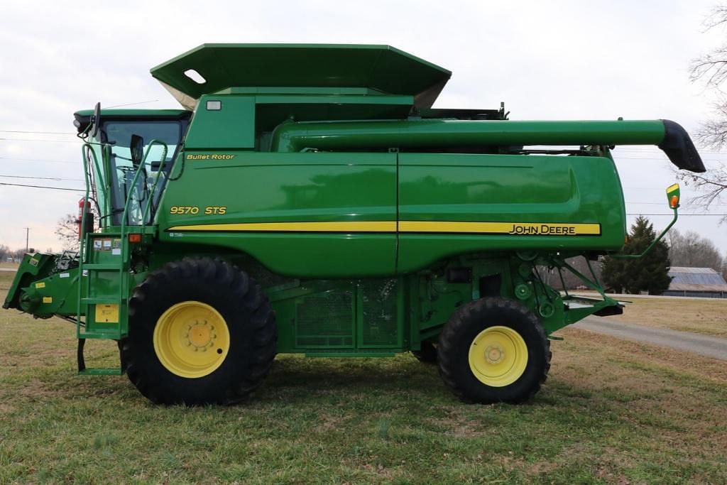 Image of John Deere 9570 STS Primary image