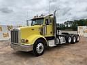 2010 Peterbilt 367 Image