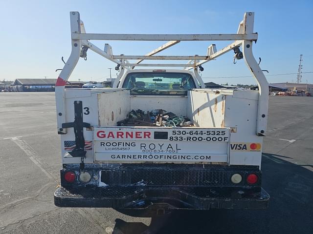 Image of Ford F-250 equipment image 4