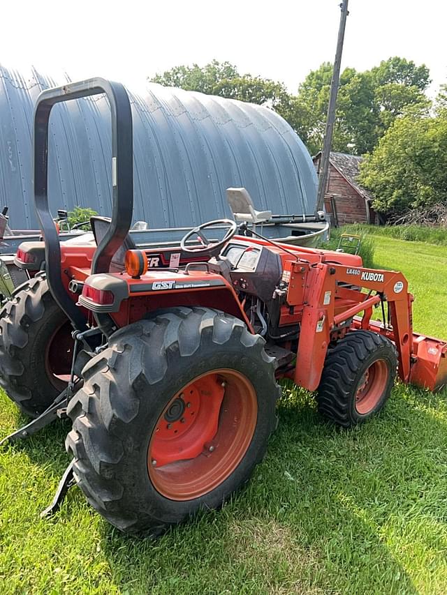 Image of Kubota L2900 equipment image 1