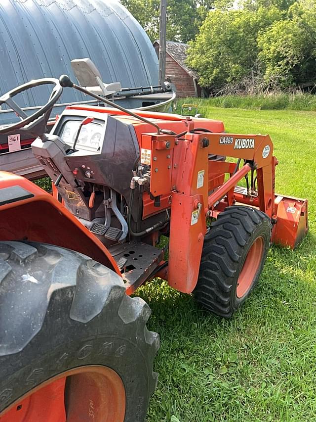 Image of Kubota L2900 equipment image 4