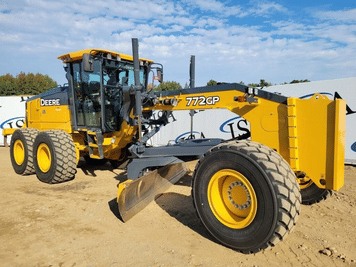 Main image John Deere 772GP
