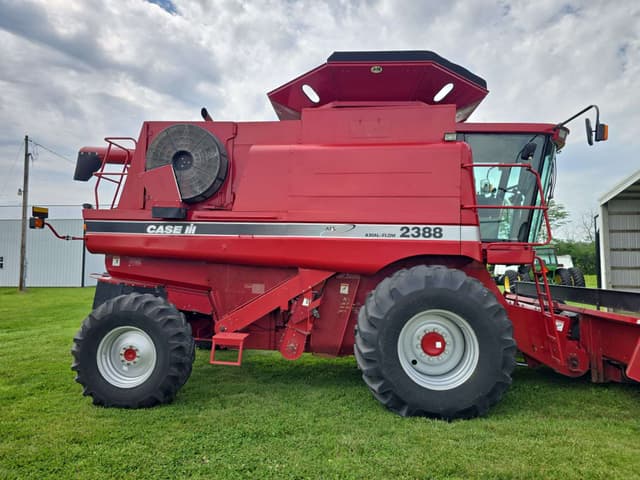Image of Case IH 2388 equipment image 2