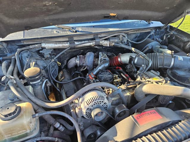 Image of Ford F-250 equipment image 3