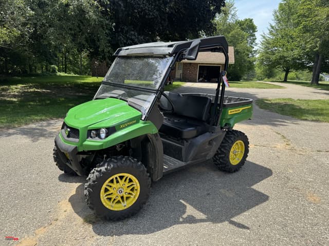 Image of John Deere XUV 590M equipment image 2