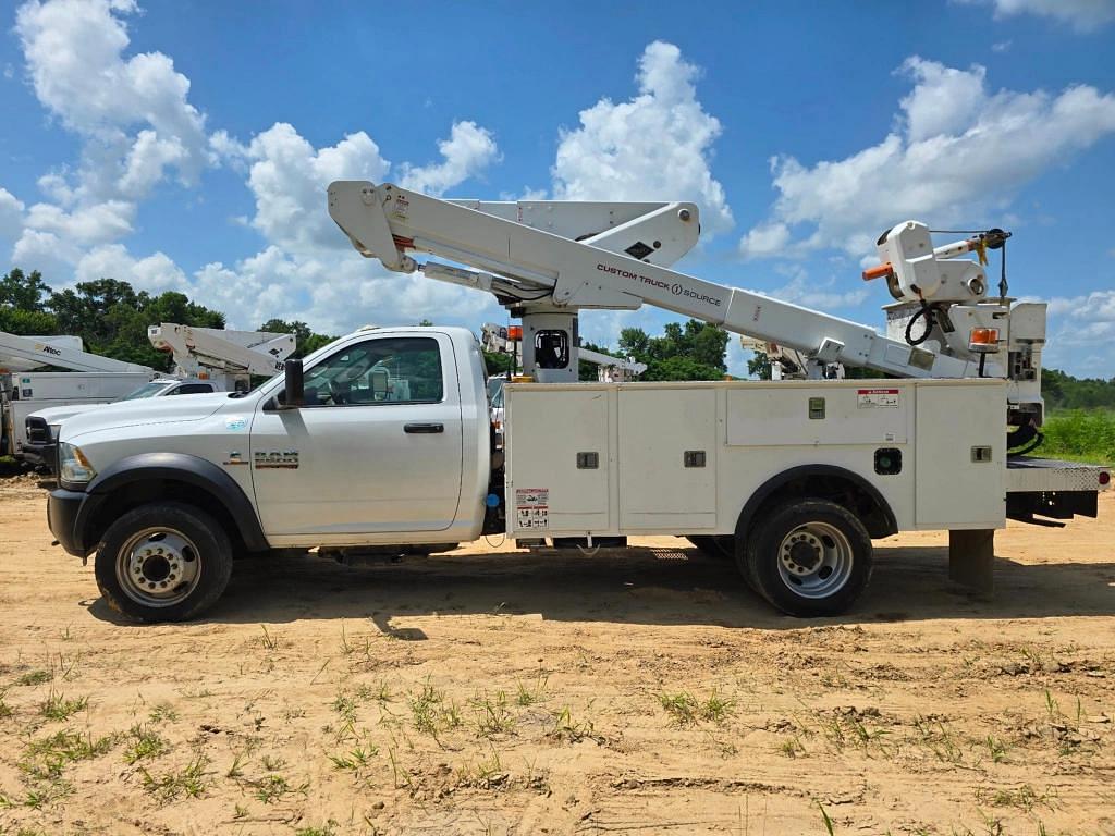 Image of Dodge Ram 5500 Primary image