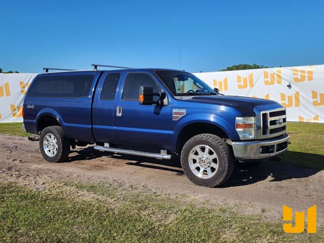Image of Ford F-250 equipment image 2