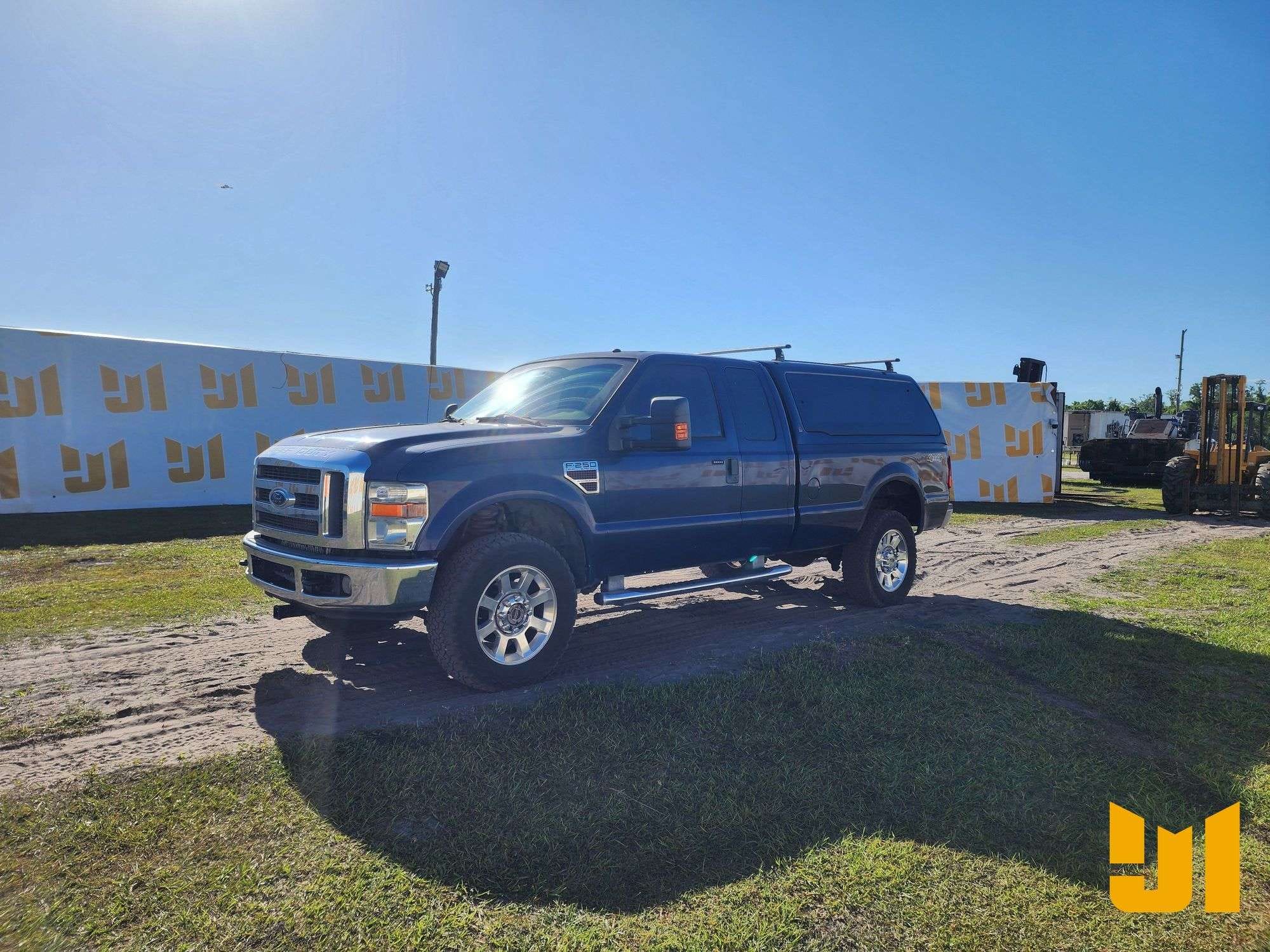 2008 Ford F-250 Equipment Image0