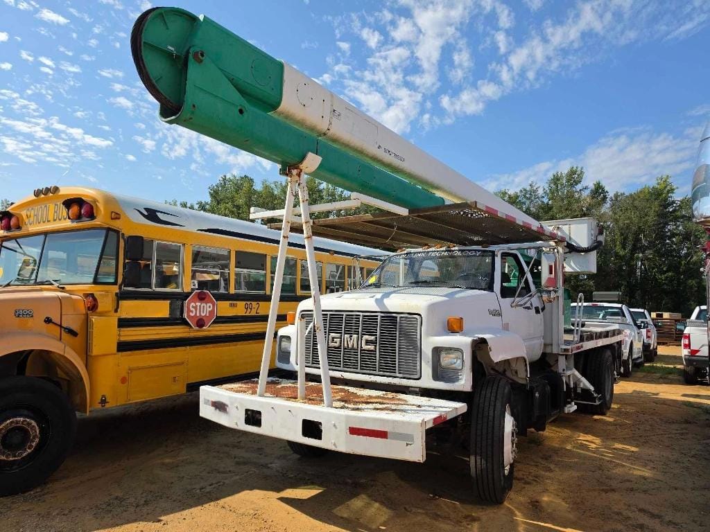 1995 GMC Topkick Equipment Image0